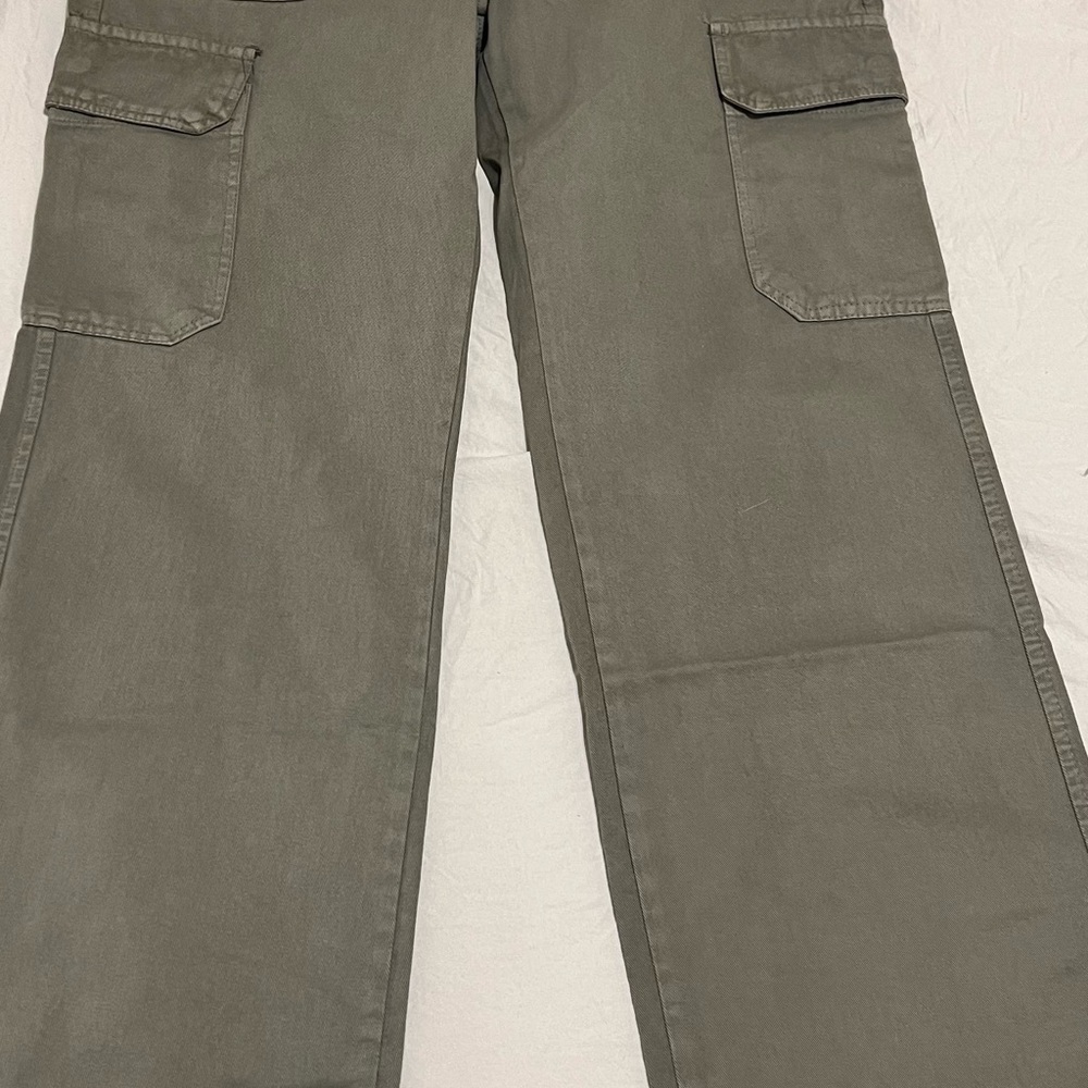 New ZARA Women's Olive Cargo Pants
